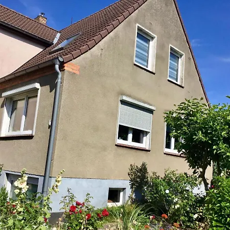 Snug Apartment In Kluetz With Garden * Klutz
