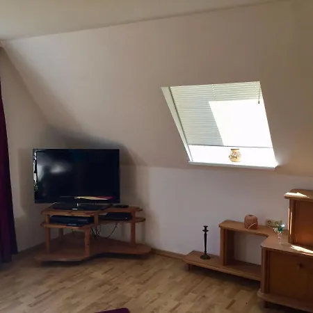 Snug Apartment In Kluetz With Garden Apartmán Klutz