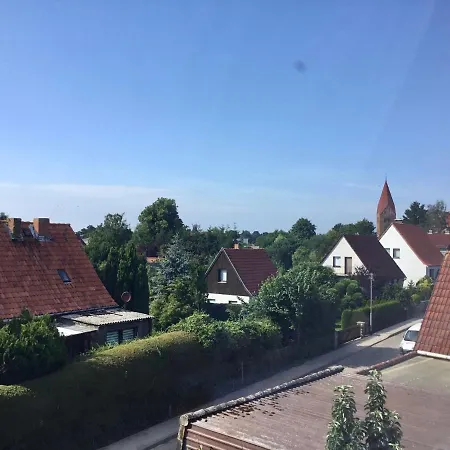 Snug Apartment In Kluetz With Garden Apartmán